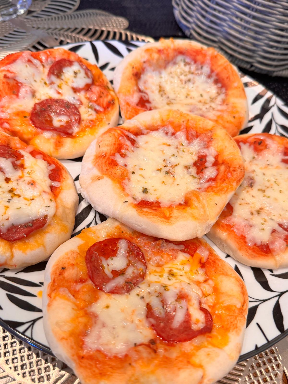 Mini pizzas